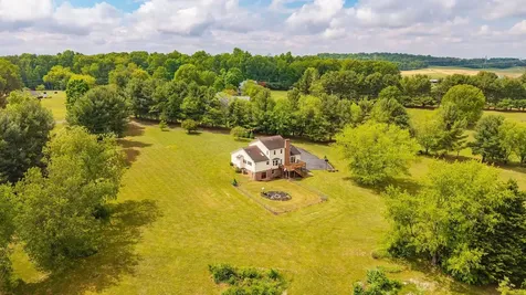 212 Windermere Drive Waynesboro VA 22980