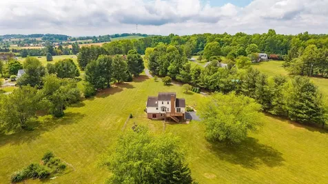 212 Windermere Drive Waynesboro VA 22980