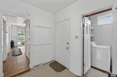 518 8th Street NE Charlottesville VA 22902