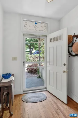 518 8th Street NE Charlottesville VA 22902