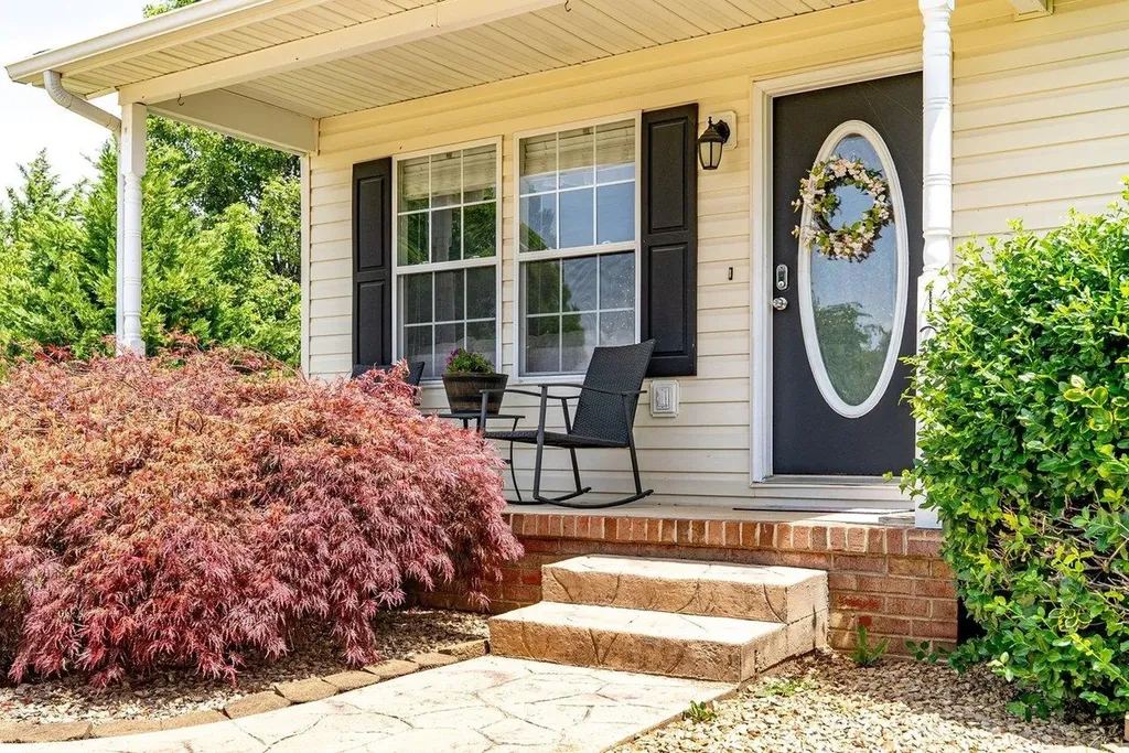 122 Kittiwake Court Elkton VA 22827
