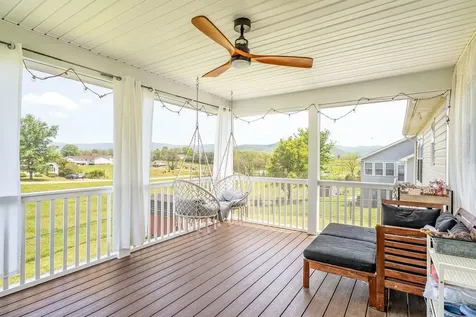 122 Kittiwake Court Elkton VA 22827