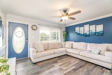 122 Kittiwake Court Elkton VA 22827