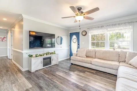 122 Kittiwake Court Elkton VA 22827