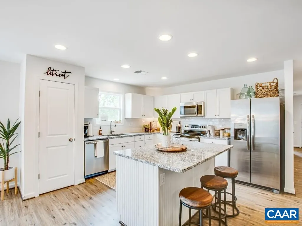 157 Lookover Terrace Stuarts Draft VA 24477