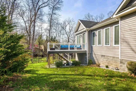 1180 B Nelson Drive Harrisonburg VA 22801