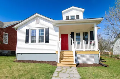128 Waverley Street S Staunton VA 24401