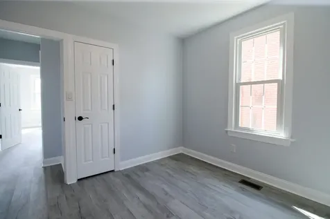 128 Waverley Street S Staunton VA 24401