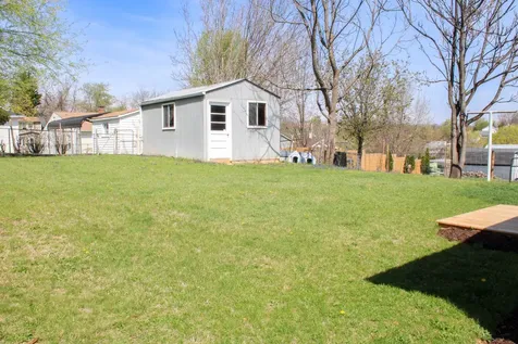 128 Waverley Street S Staunton VA 24401