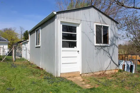 128 Waverley Street S Staunton VA 24401