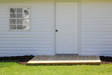 128 Waverley Street S Staunton VA 24401