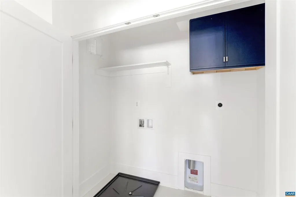 987 5th Street SW Charlottesville VA 22902