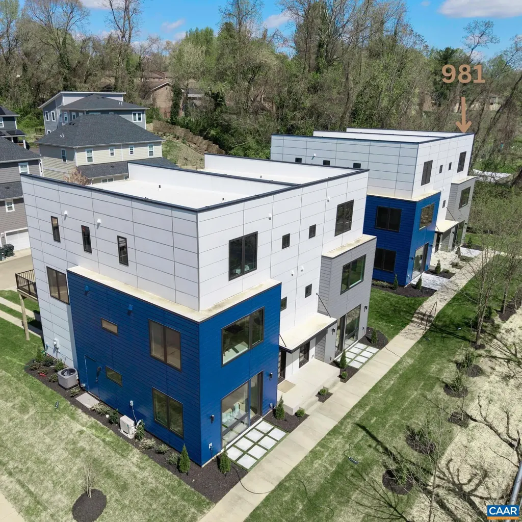 987 5th Street SW Charlottesville VA 22902