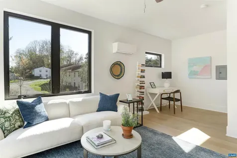 987 5th Street SW Charlottesville VA 22902