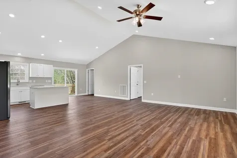 254 Locustdale Loop Shenandoah VA 22849