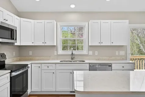 254 Locustdale Loop Shenandoah VA 22849