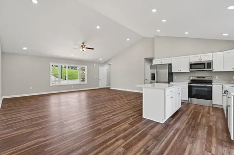 254 Locustdale Loop Shenandoah VA 22849