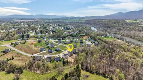 254 Locustdale Loop Shenandoah VA 22849
