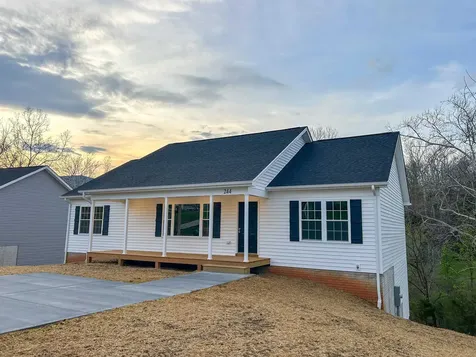 244 Locustdale Loop Shenandoah VA 22849