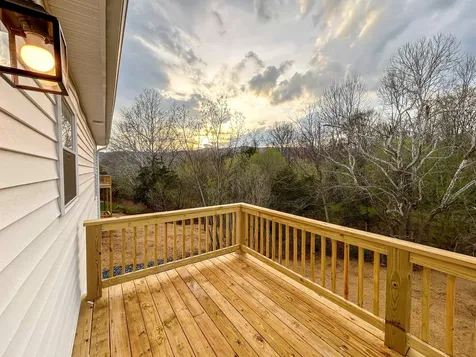 244 Locustdale Loop Shenandoah VA 22849