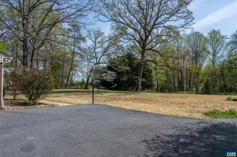6709 Spring Hill Road Ruckersville VA 22968
