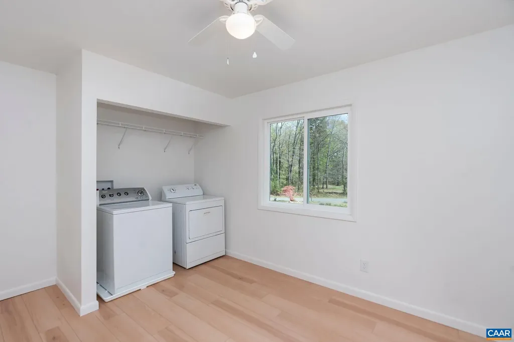 375 Fence Road Earlysville VA 22936