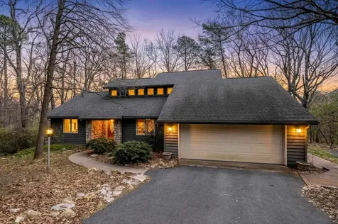 3229 Hopkins Drive Mcgaheysville VA 22840