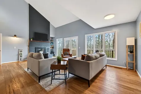 3229 Hopkins Drive Mcgaheysville VA 22840