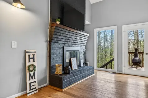 3229 Hopkins Drive Mcgaheysville VA 22840