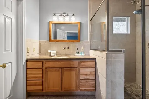 3229 Hopkins Drive Mcgaheysville VA 22840