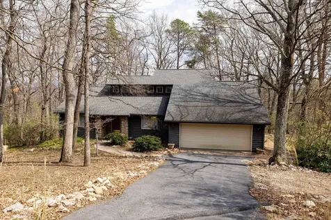 3229 Hopkins Drive Mcgaheysville VA 22840