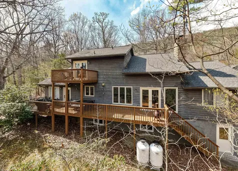 3229 Hopkins Drive Mcgaheysville VA 22840