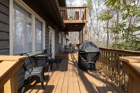 3229 Hopkins Drive Mcgaheysville VA 22840