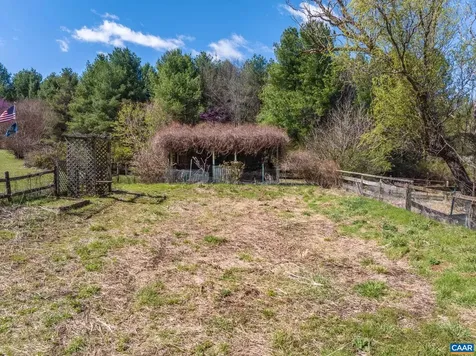 1732 Hermitage Road Waynesboro VA 22980