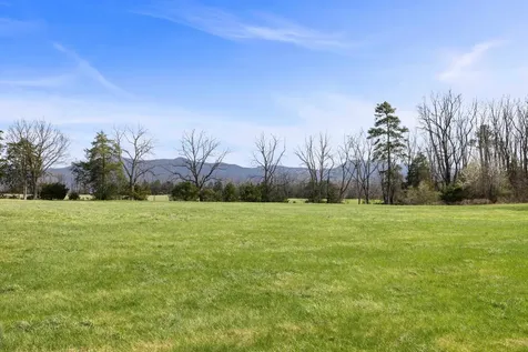 2143 Mill Creek Road Luray VA 22835