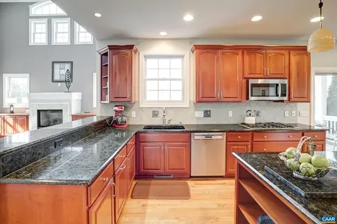 820 Carlyle Place Charlottesville VA 22903