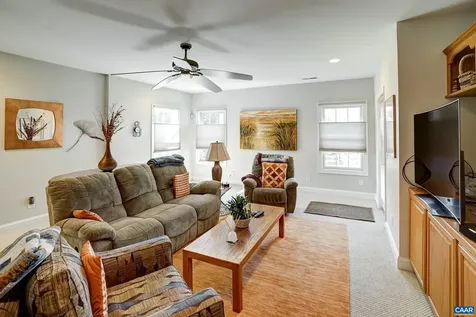 820 Carlyle Place Charlottesville VA 22903