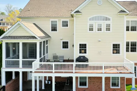 820 Carlyle Place Charlottesville VA 22903