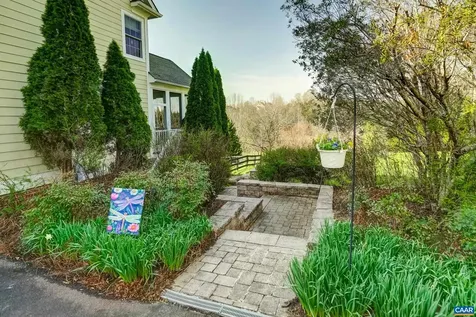 820 Carlyle Place Charlottesville VA 22903