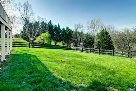 820 Carlyle Place Charlottesville VA 22903