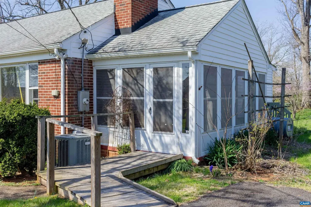 11504 Knolls Road Orange VA 22960
