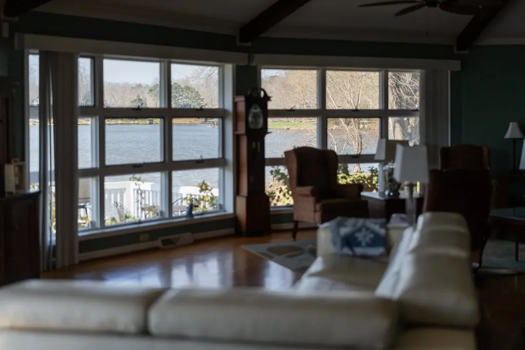 1743 Lakeshore Drive N Louisa VA 23093