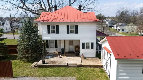 688 Florence Avenue Waynesboro VA 22980