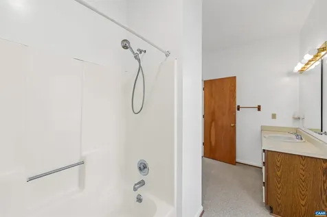 640 Big Oak Road Charlottesville VA 22903