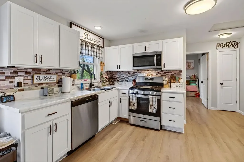 345 Lake Drive Crimora VA 24431