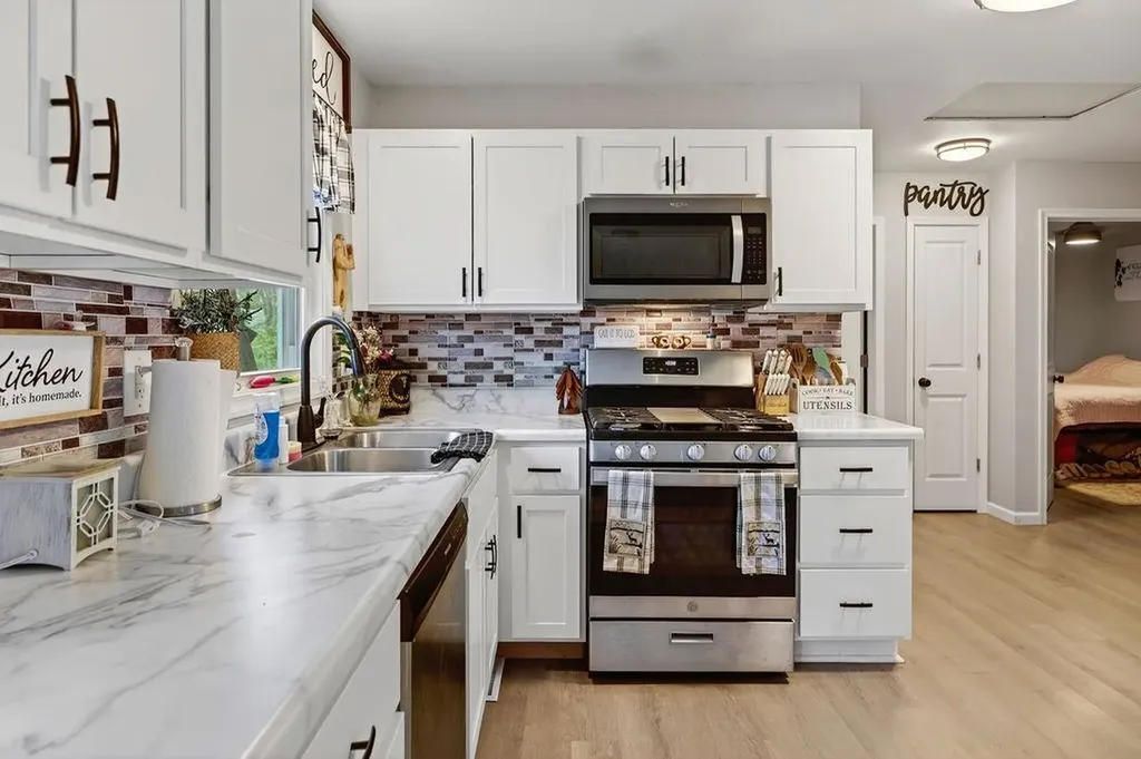 345 Lake Drive Crimora VA 24431
