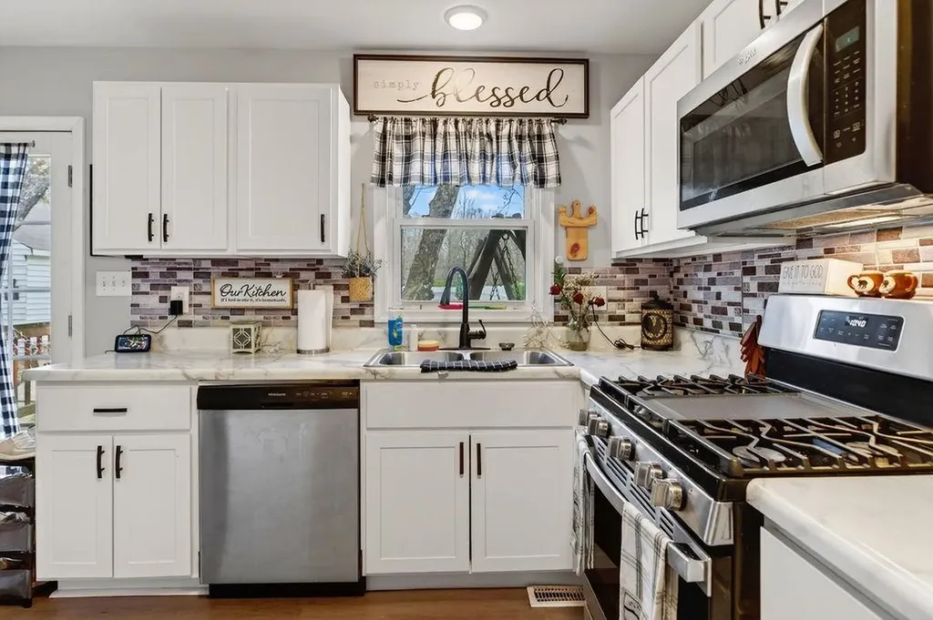 345 Lake Drive Crimora VA 24431