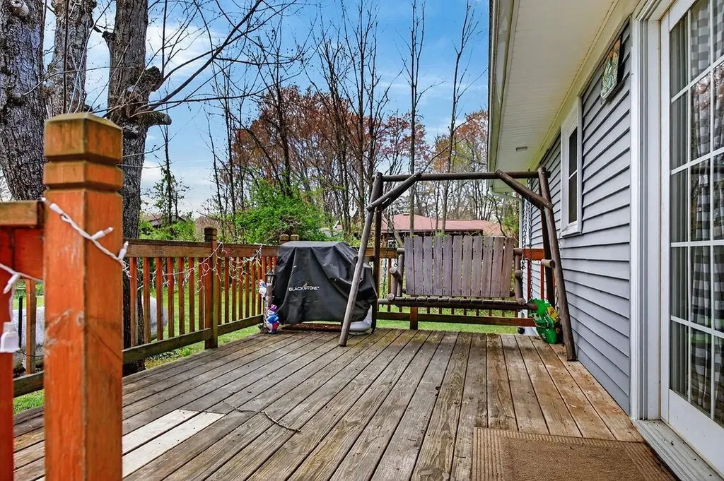 345 Lake Drive Crimora VA 24431