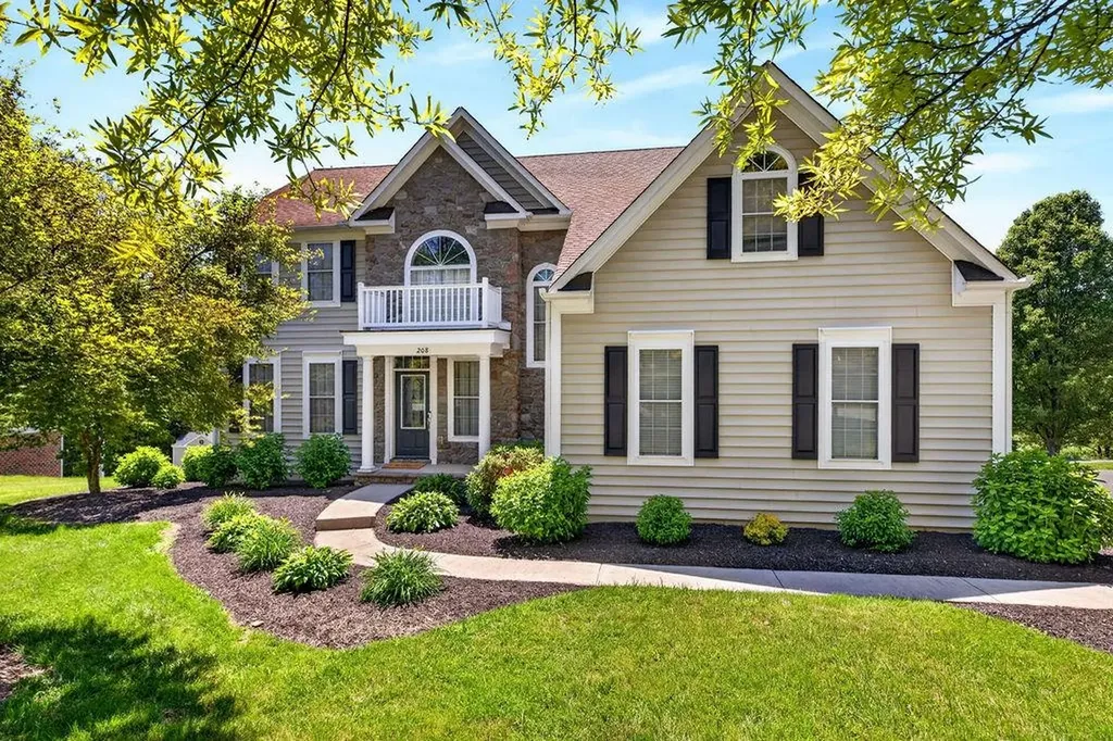 208 Claybrook Drive Waynesboro VA 22980