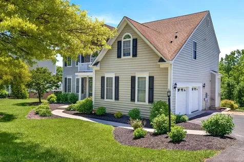 208 Claybrook Drive Waynesboro VA 22980